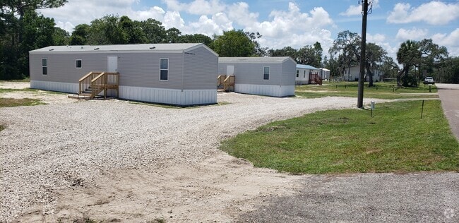 Building Photo - 17020 Meridian Blvd