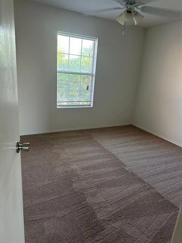 Foto del edificio - 1114 Augustin Dr