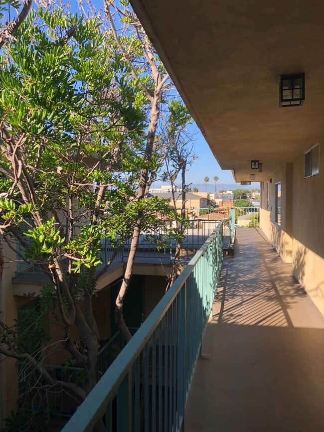 Building Photo - 4230 S Centinela Ave