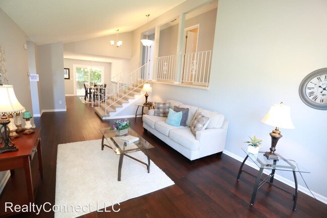 Foto del edificio - 2932 W County Rd J