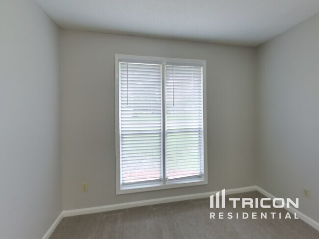 Building Photo - 1406 Marcia Dr