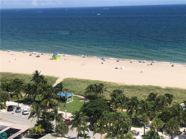 Building Photo - 305 N Pompano Beach Blvd