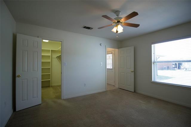 Foto del edificio - 3133 Cedar Hill St