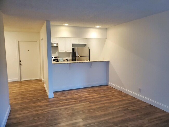 Foto del edificio - 825 NW 13th St