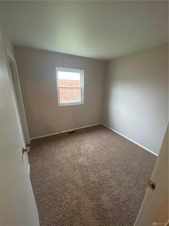 Building Photo - 2101 Pueblo Dr