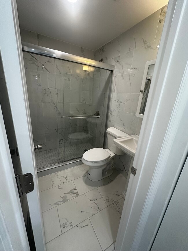 Photo - 179 Ada Dr House