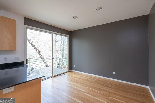Foto del edificio - 2463 Field St SE