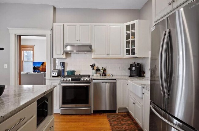 Foto del edificio - 415 6th St SE