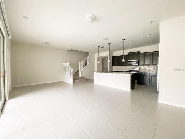 Building Photo - 2406 Dubai Street - 1