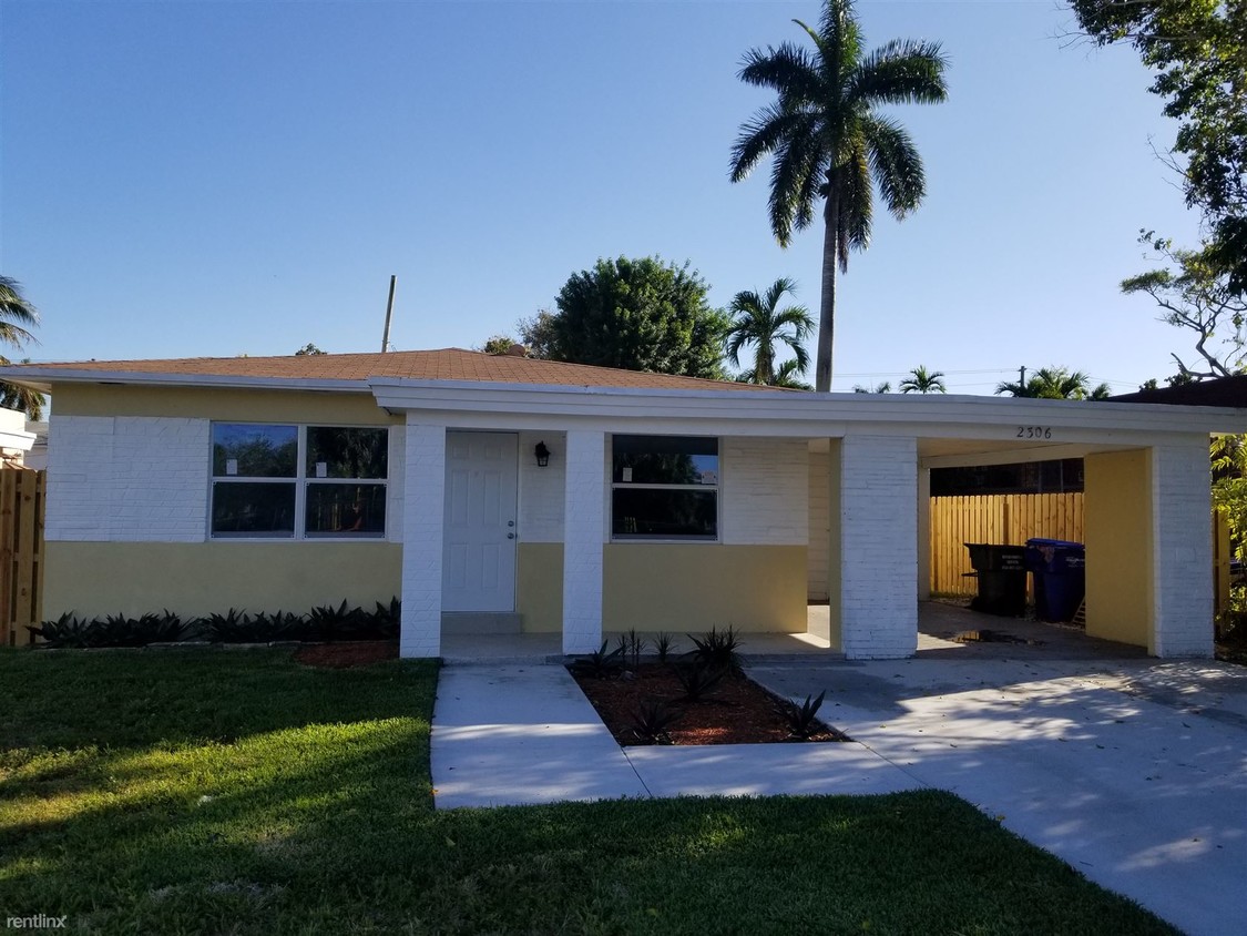 Primary Photo - 3 br, 2 bath House - 2306 Pierce St