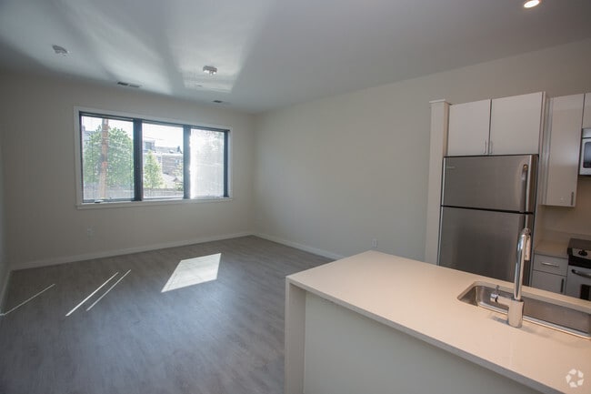 Interior Photo - 3825 Georgia Avenue, NW