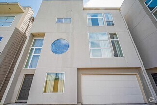 Building Photo - 5235 Larkin St