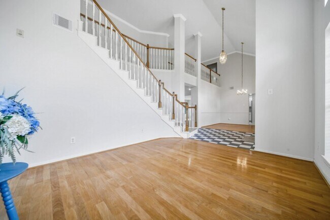 Foto del edificio - 6414 Oakburl Ct