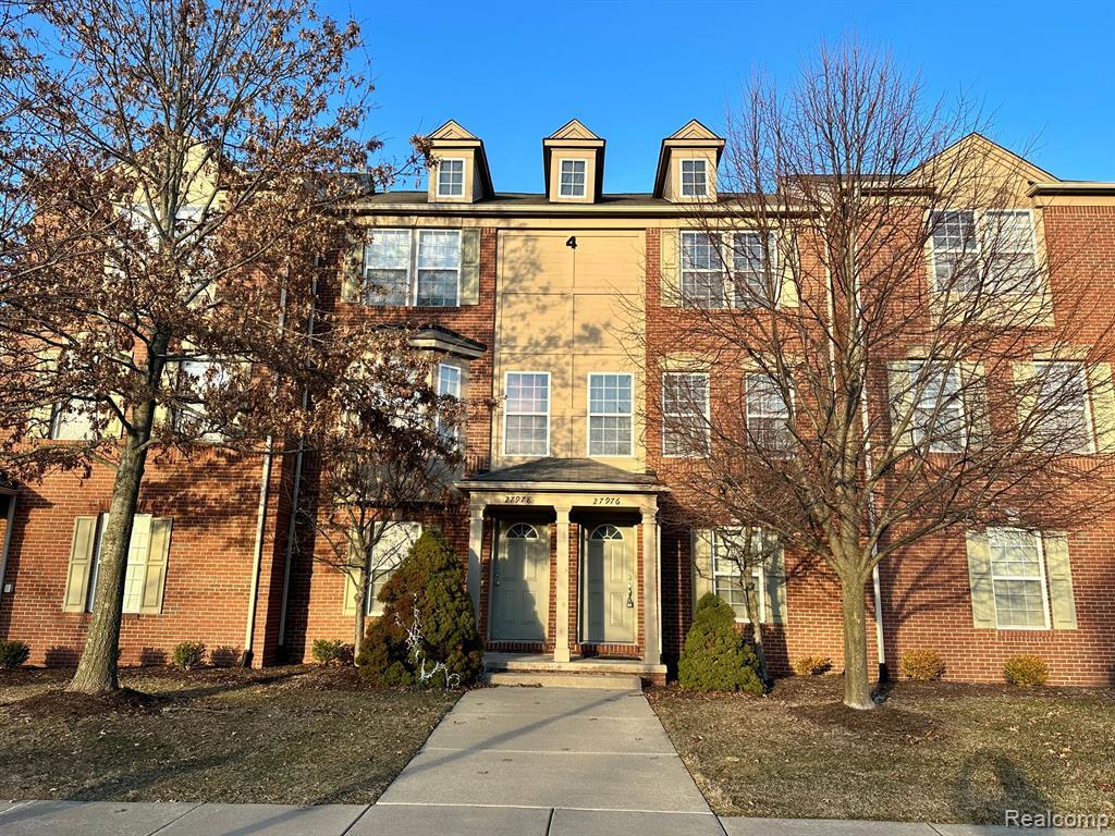 Foto principal - 27976 Declaration Dr