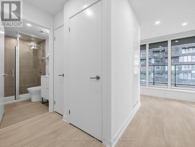 Building Photo - 1 Quarrington Ln