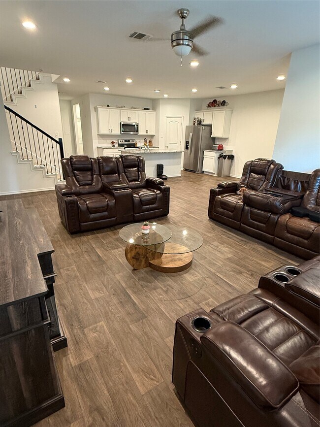 Foto del edificio - 2914 Roman Forest Blvd