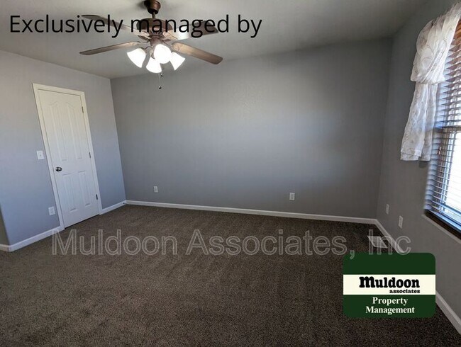Building Photo - 1509 Ithaca Dr