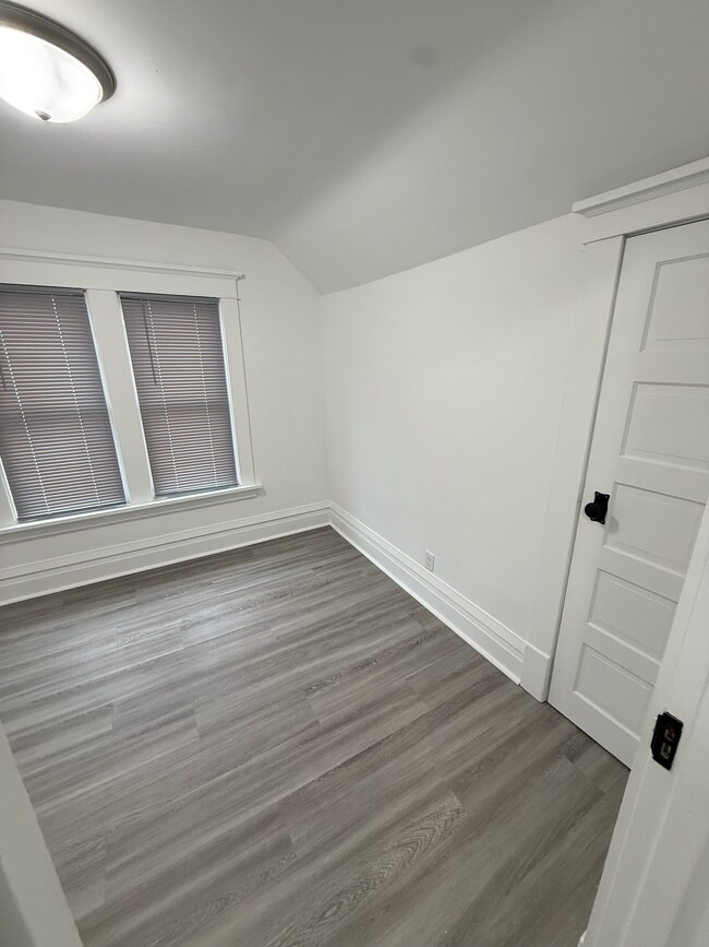 Foto del edificio - 705 SW 2nd Ave