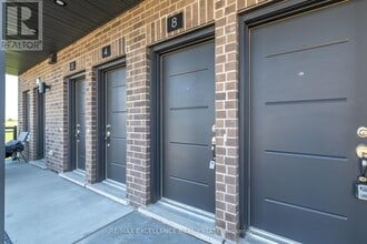 Building Photo - 940 St David St N