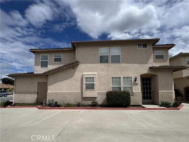 Foto del edificio - 5524 Camp St