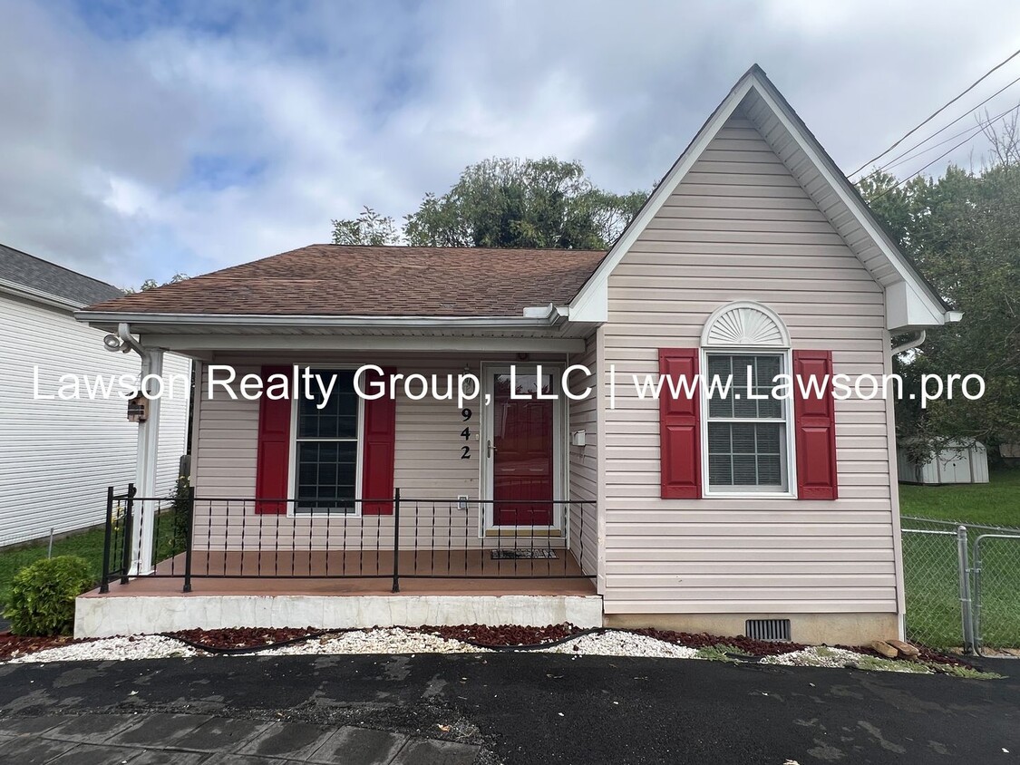 One Level Living in Vinton! - One Level Living in Vinton!