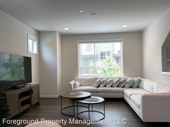 Foto del edificio - 4 br, 4.5 bath House - 1123 7th Ave NE