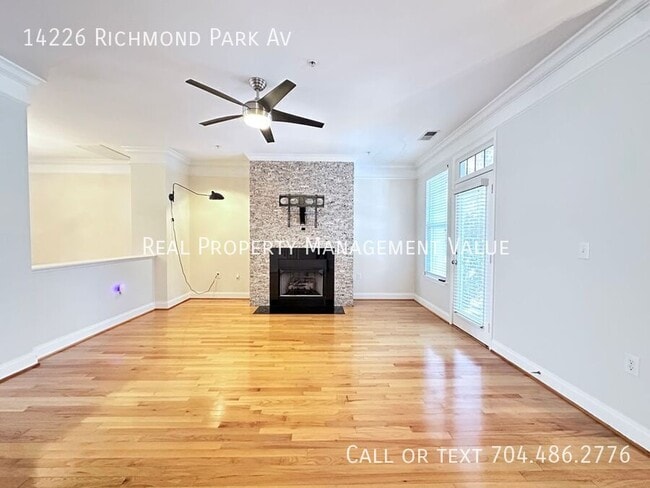 Building Photo - 14226 Richmond Park Ave