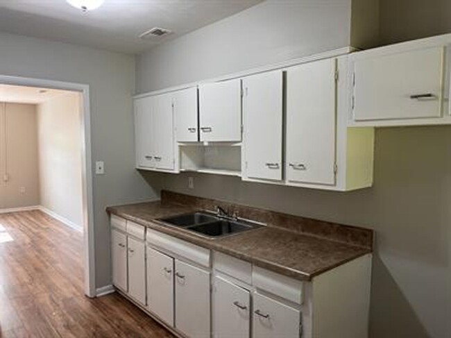 Building Photo - Fully Renovated 2-Bedroom Home – Now Avail...