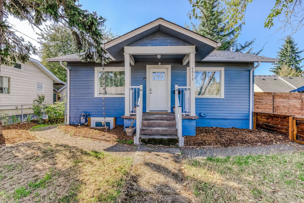 Primary Photo - 6019 SE 97th Ave