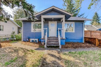 Building Photo - 6019 SE 97th Ave