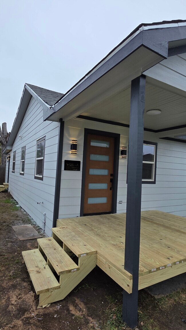 Foto del edificio - 9426 Sandra St