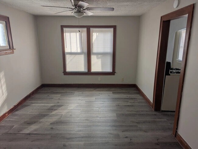 Foto del edificio - 190 Nashoba Ave