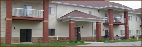 Exterior - 916 Southland Ln