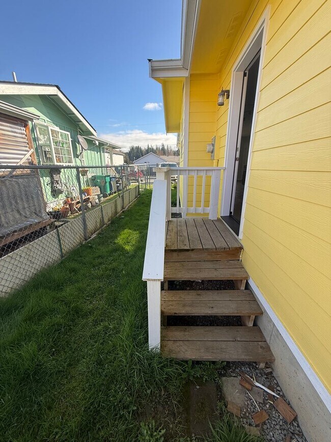 Building Photo - Mount Vernon 3 Bedroom