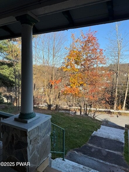 Building Photo - 341 Broad St