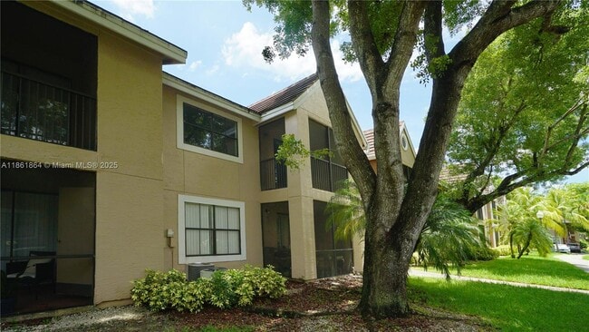Building Photo - 15570 SW 105th Ln