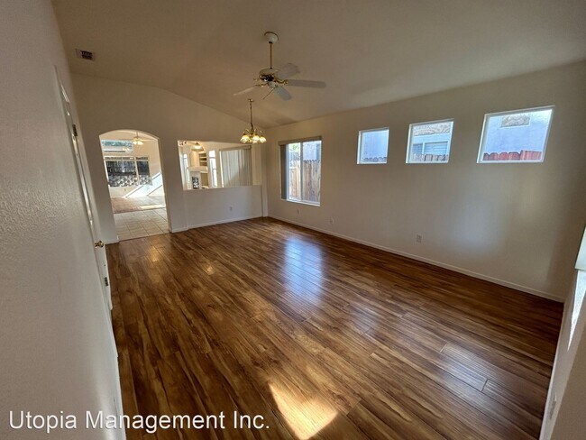 Foto del edificio - 3 br, 2 bath House - 8467 Heritage Hill Drive