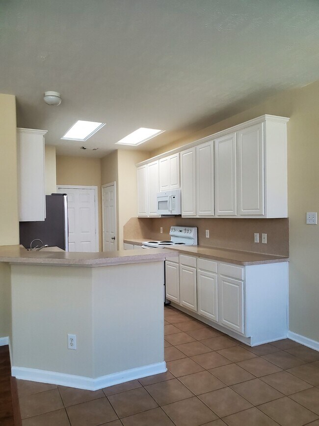 Foto del edificio - 25302 Calderstone Ct