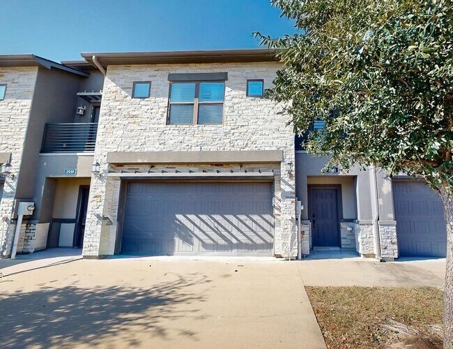 Foto del edificio - 2941 Papa Bear Dr