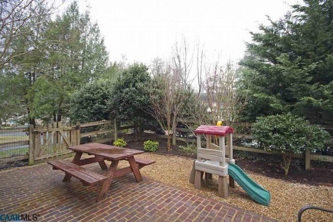 Building Photo - 3067 Amberfield Trail