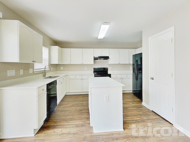 Building Photo - 5251 Grays Ridge Dr