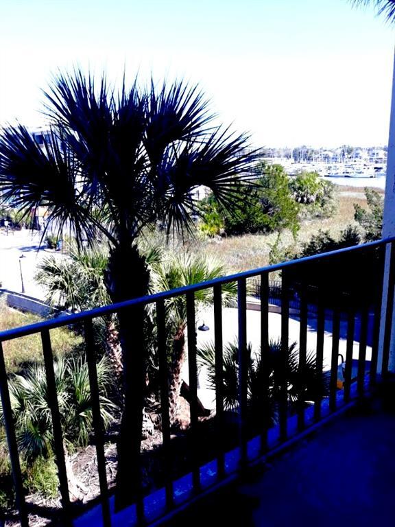 Building Photo - 1 Marina Dr