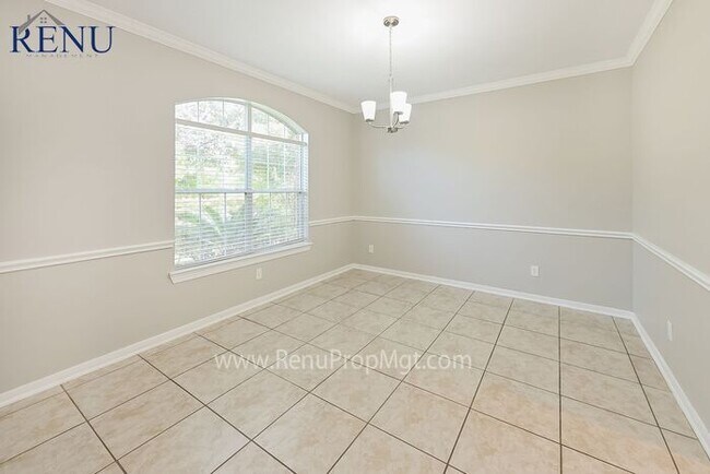 Building Photo - AVAILABLE NOW FOR A SELF GUIDED TOUR!