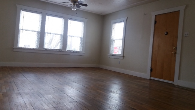 Foto del edificio - 2502 W Pikes Peak Ave