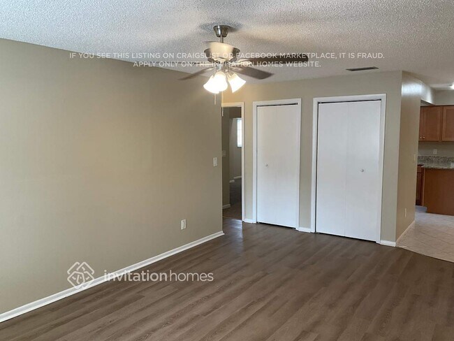 Foto del edificio - 12810 129th Terrace N