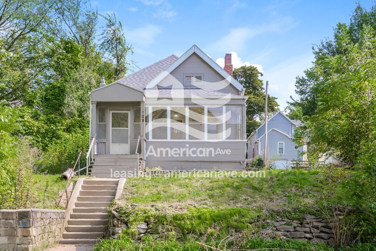 Foto principal - 709 N 41st Ave