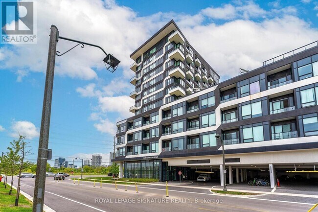 Building Photo - 2489 Taunton Rd