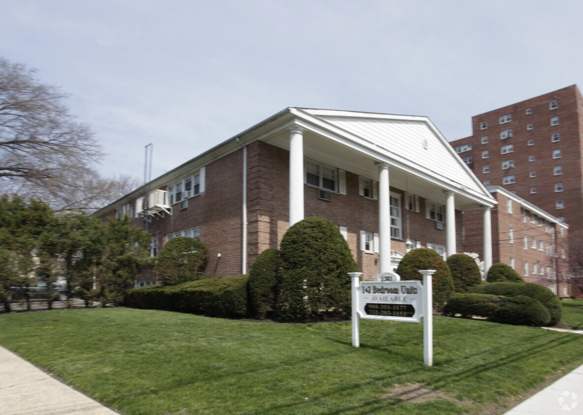 Primary Photo - 1379-1383 North Ave