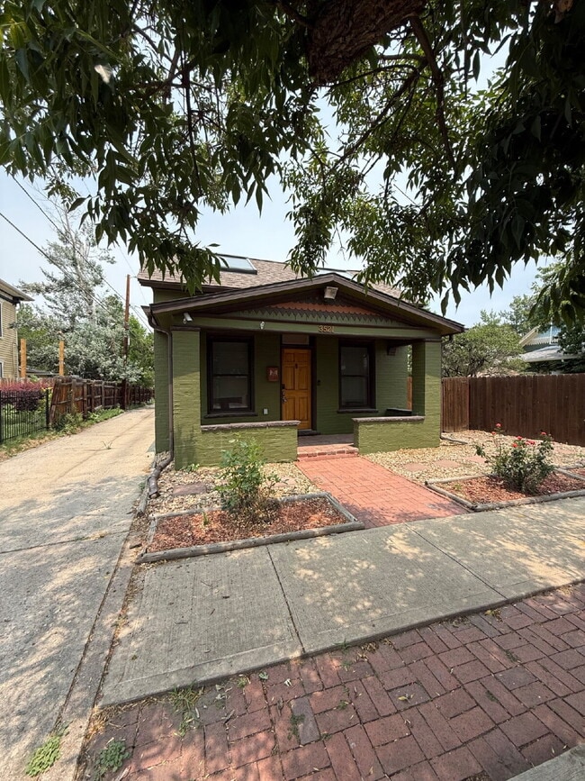 Building Photo - 3521 W 40th Ave