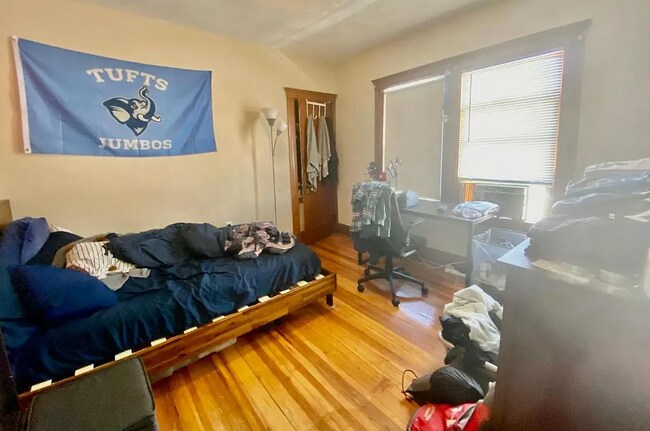 Foto del edificio - 112 College Ave
